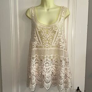 Noelle off white/cream crochet lace tank top blouse